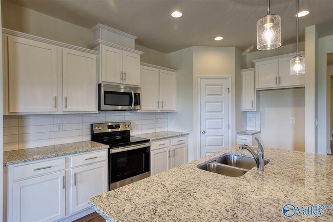 Building Photo - 12934 Tallulah Dr