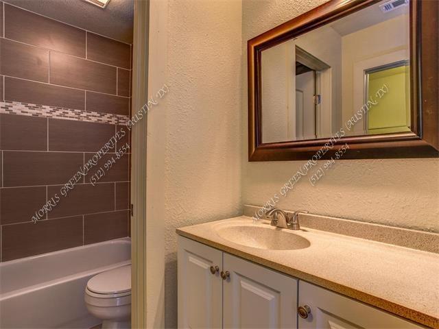 Building Photo - 6403 Auburn Dr