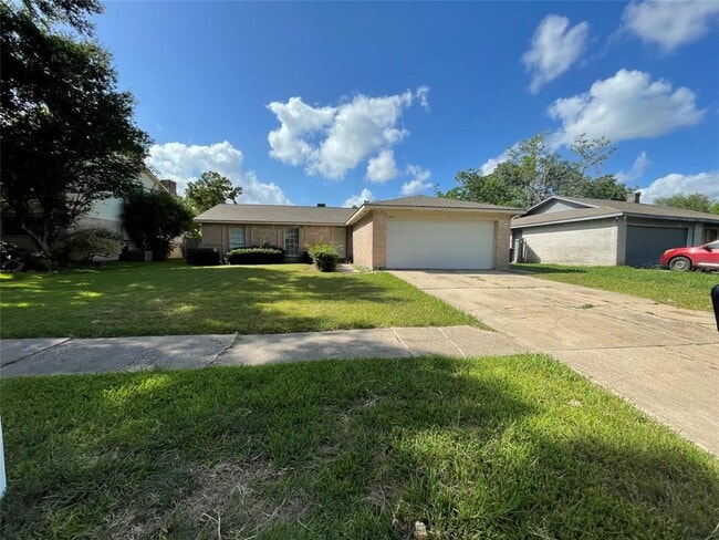 Building Photo - 10426 Towneview Dr