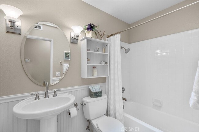Building Photo - 23463 Riversbridge Way