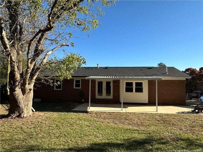 Building Photo - 1036 Appalachin Dr