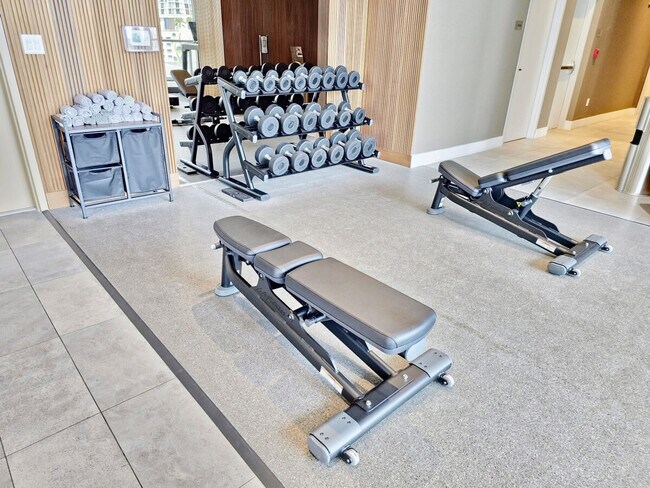 Building Photo - 190 SW 8th St