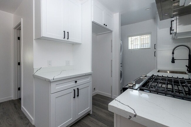 Building Photo - Brand New ADU in Silver Lake