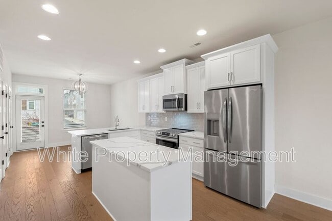 Building Photo - 5019 York Park Ln