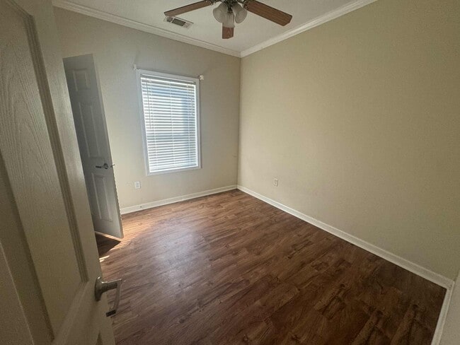 Building Photo - 6023 W Issaquena St