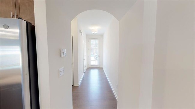 Building Photo - 4910 Longview Walk