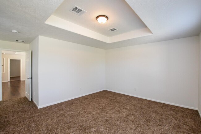 Building Photo - 19014 Prairie Bluff Dr