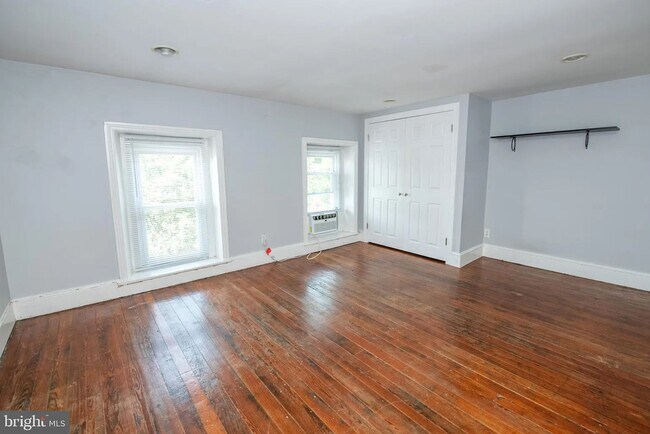 Bedroom - 3803 Sharp St