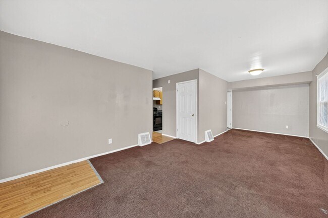 Building Photo - 219 Presley Rd