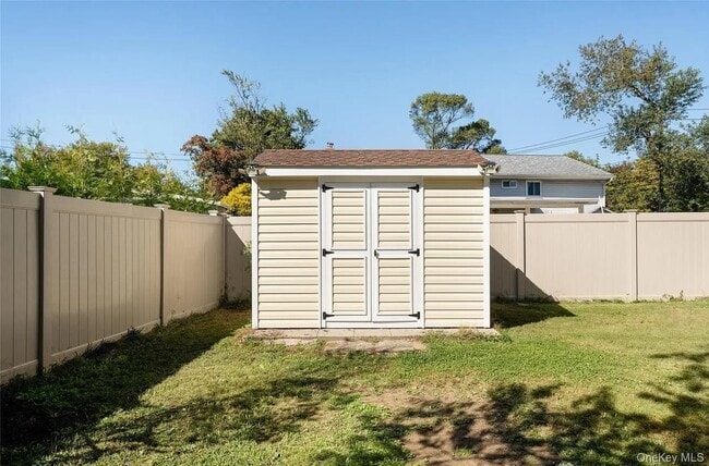 Building Photo - 6 Merle Pl