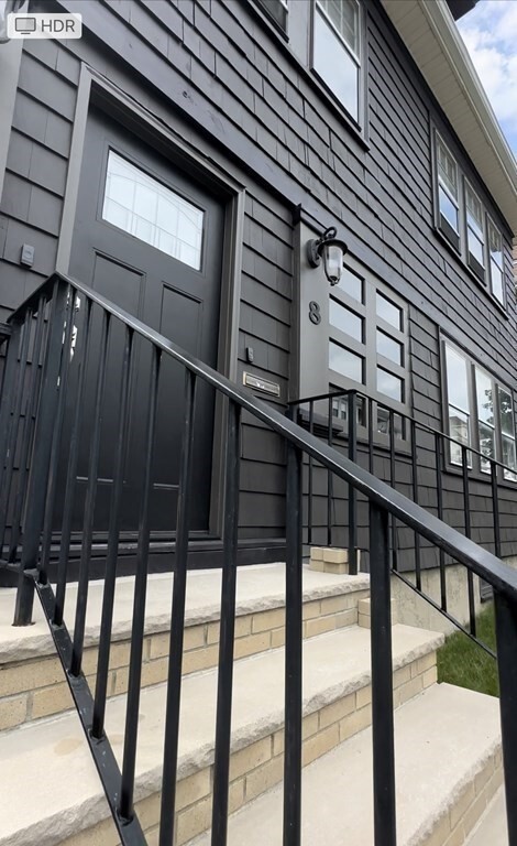 Building Photo - 10 Blakeville St
