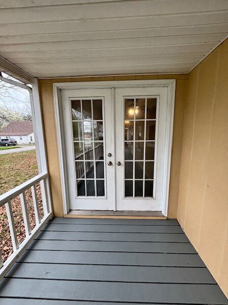 Building Photo - 303 Willow St