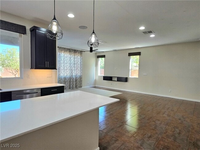Building Photo - 7017 Pearl Hilltop Ct