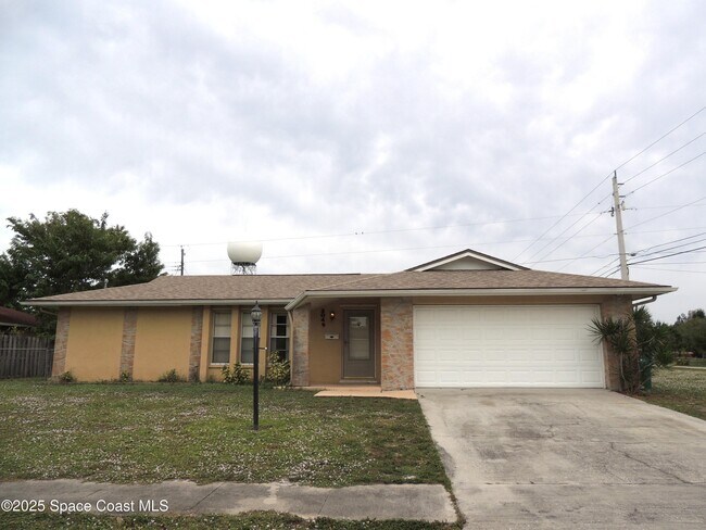 Primary Photo - 2049 Ixora Dr W