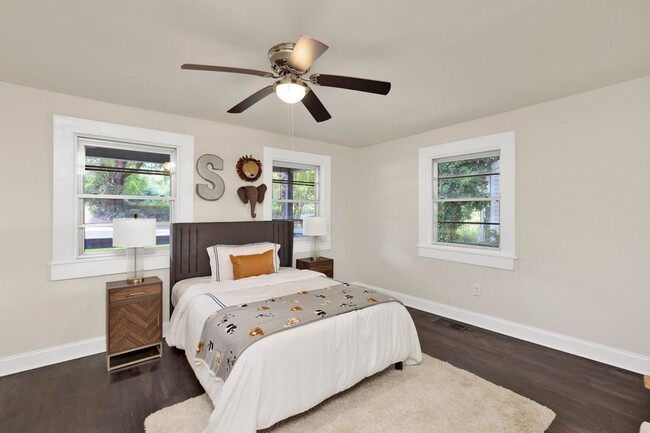 Building Photo - Avondale Gem!! - 3 Bed/2 Bath - Great location!