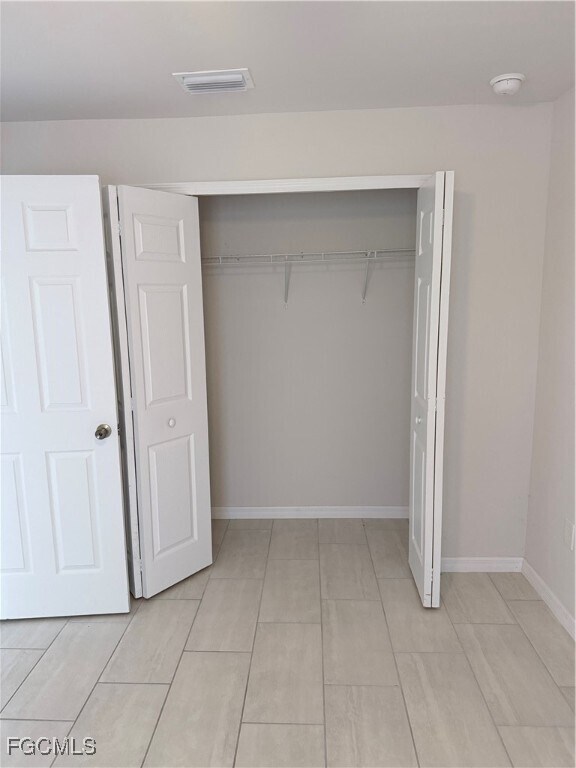 Building Photo - 1210 Cape Coral Pkwy W