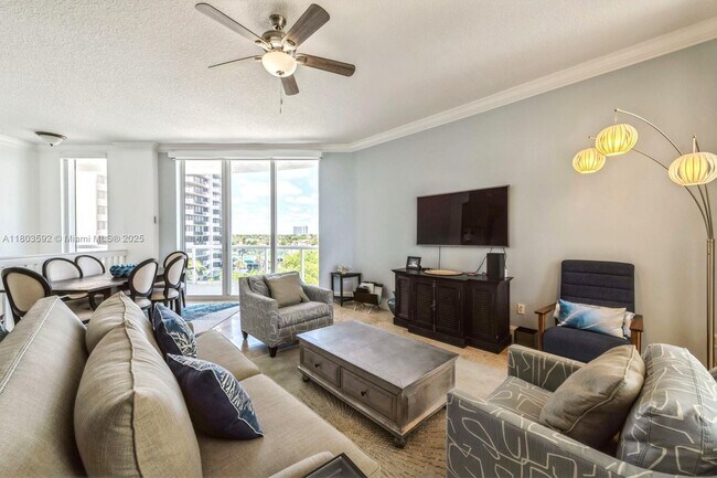 Building Photo - 4600 N Ocean Dr