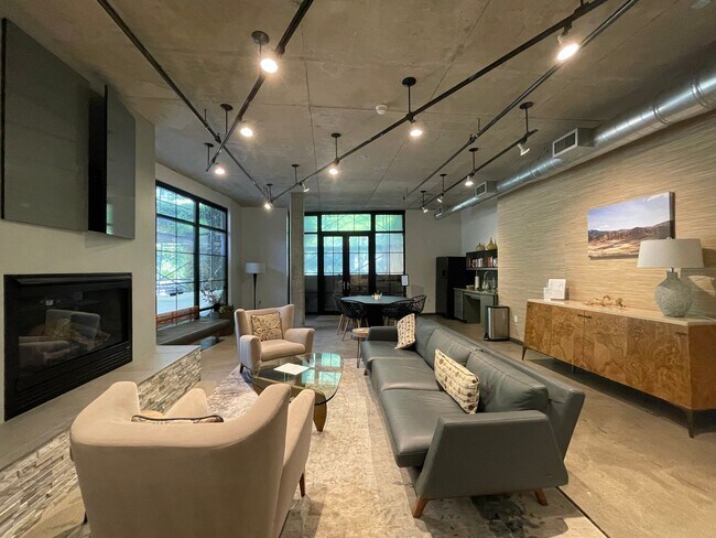 Building Photo - Industrial Highrise Available in the Stree...