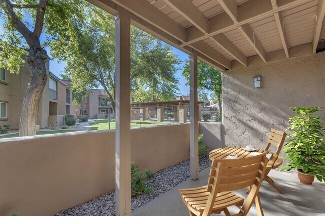 Building Photo - 8260 E Arabian Trl
