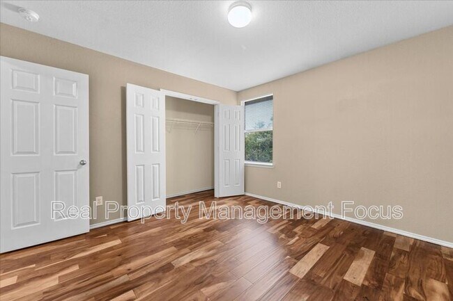 Building Photo - 12825 Kiltartan Dr