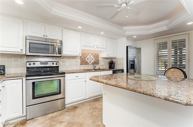 Building Photo - 1530 Imperial Golf Course Blvd