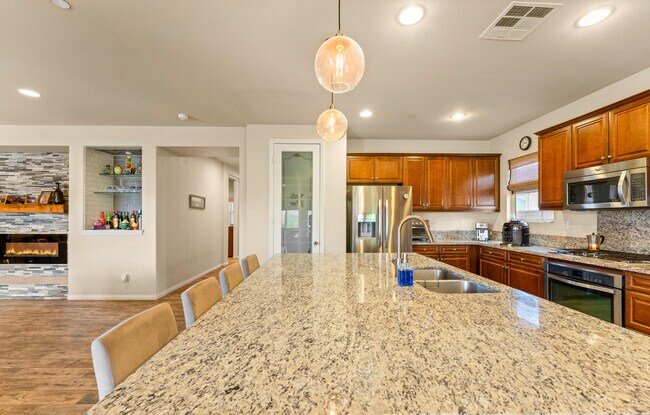 Building Photo - 74131 Imperial Ct E