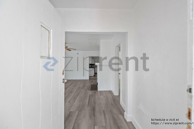 Building Photo - 2617 78th Ave