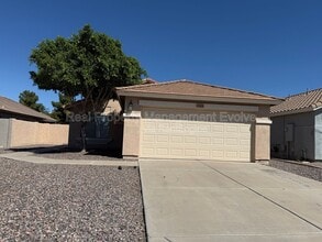 Building Photo - 3454 E Juanita Ave