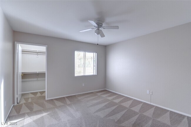 Building Photo - 7885 W Flamingo Rd