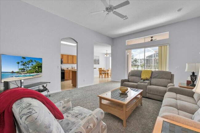 Building Photo - 1101 N Hampton Dr