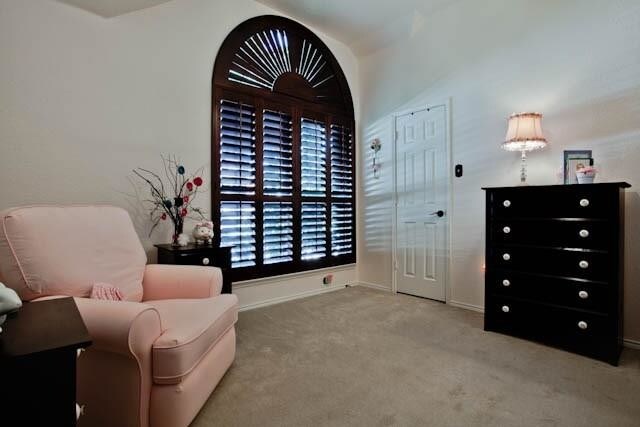 Building Photo - 6352 Rolling Hill Rd