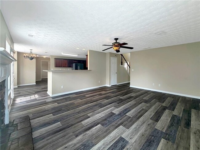 Building Photo - 1210 Skylar Ridge Cir