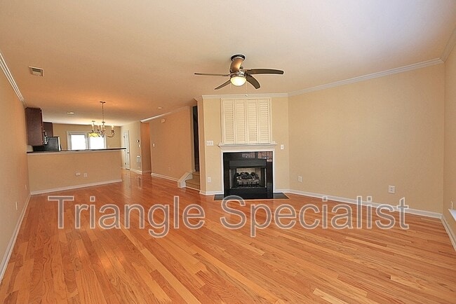 Building Photo - 9811 Cicero Dr