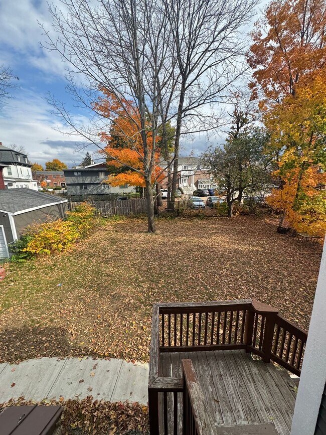 Building Photo - 117-119 Portland St-119-1