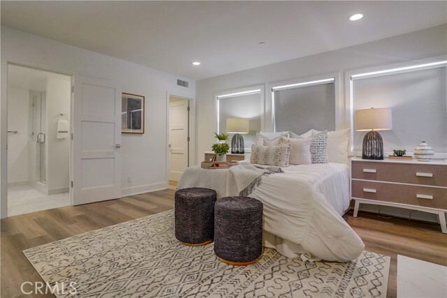 Building Photo - 4601 E Ocean Blvd