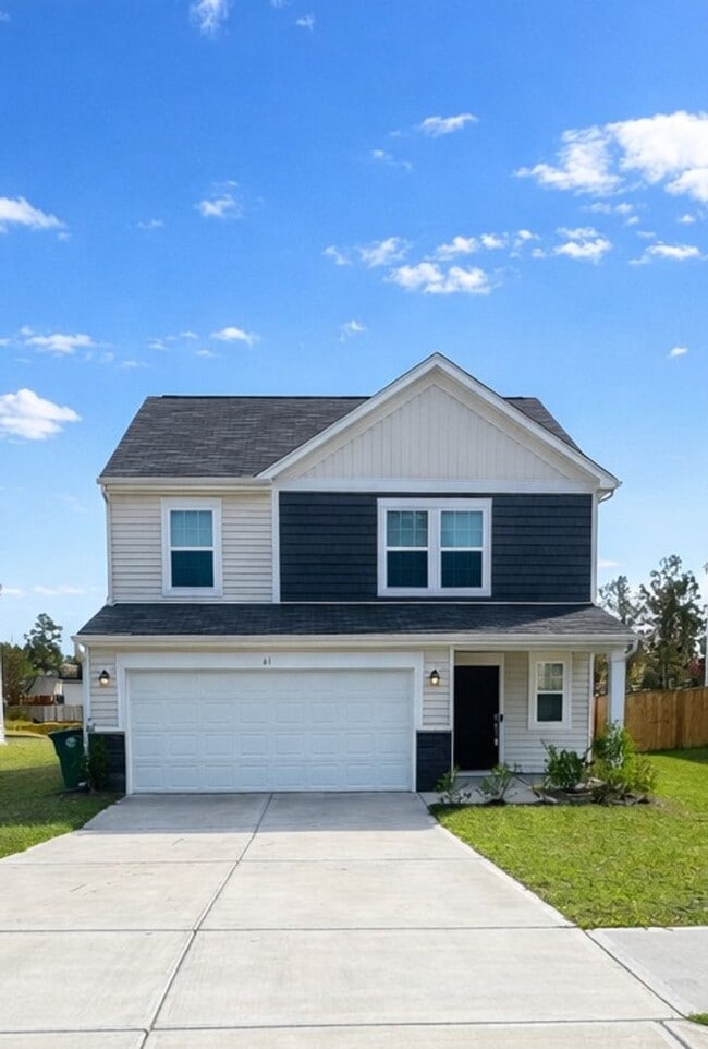 Building Photo - 5 Bedroom Home in Meadow Springs