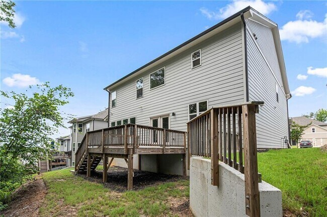 Building Photo - 5394 Pebblebrook Ln SE