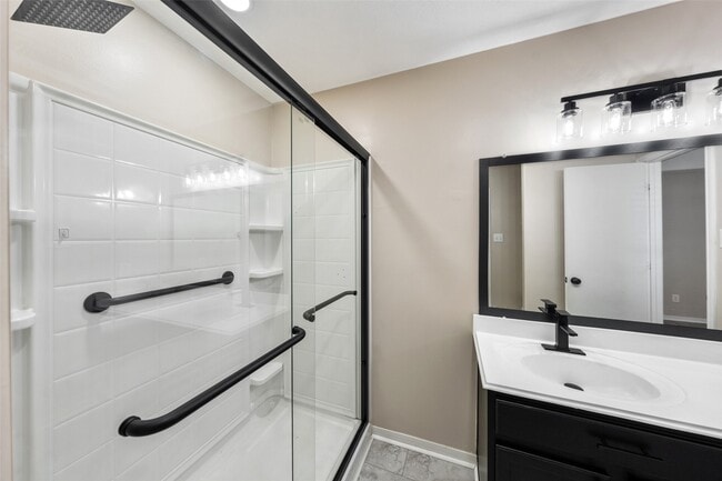 Building Photo - 7826 Chervil Ln