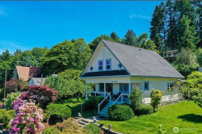 Building Photo - 5060 WA-106