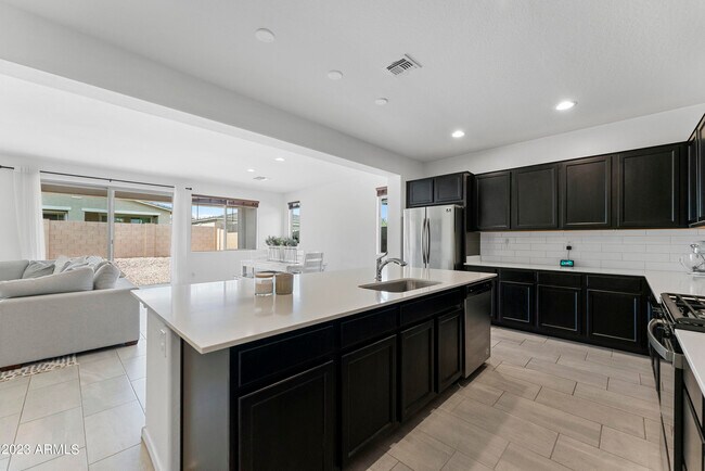 Building Photo - 23138 E Camina Plata