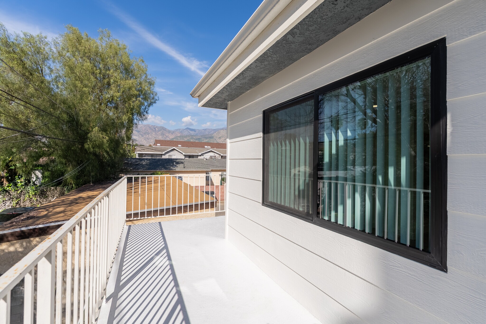 Building Photo - 123 S Roosevelt Ave