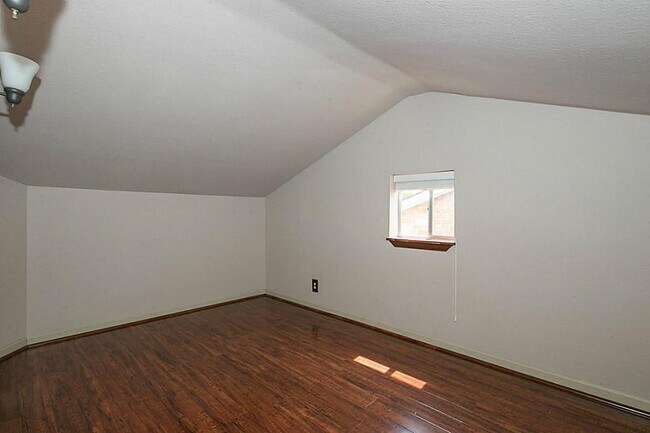 Building Photo - 3107 Wagon Trail Dr