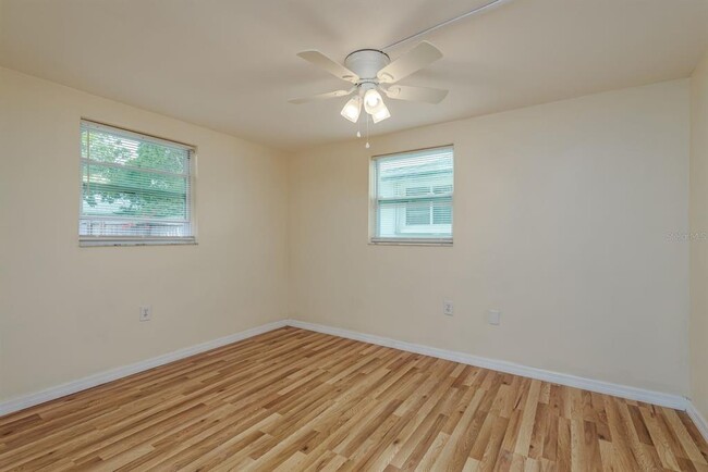 Building Photo - 3511 Calera Dr