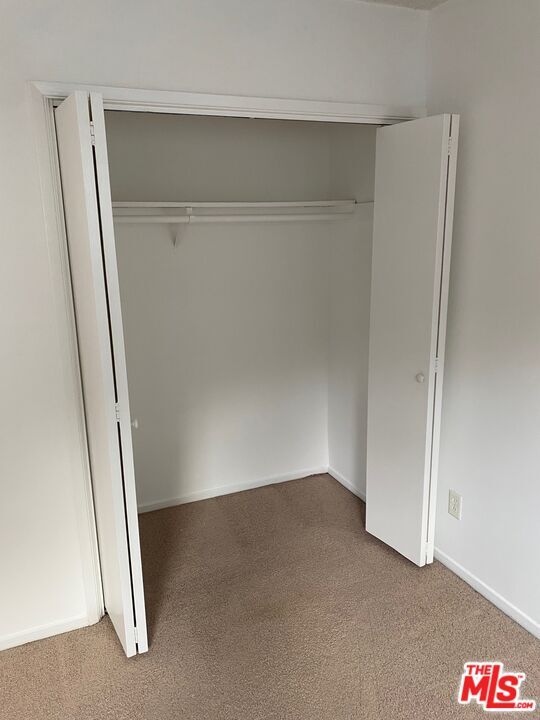 Building Photo - 4244 Duquesne Ave