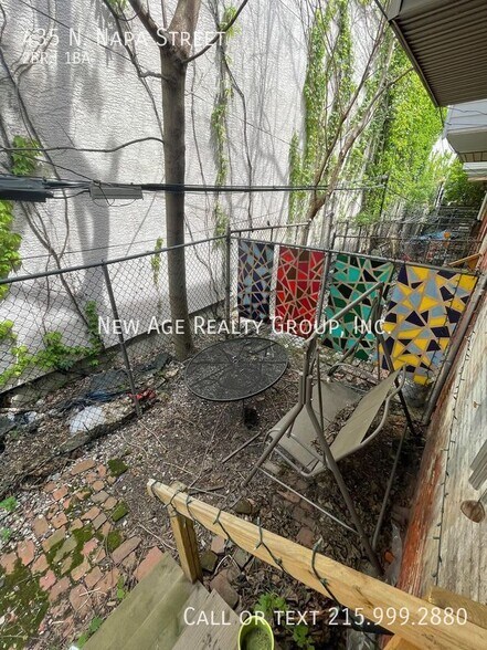 Building Photo - 435 N Napa St