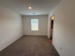 Building Photo - 12010 William Trails Cir