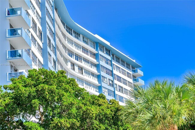 Building Photo - 7441 Wayne Ave