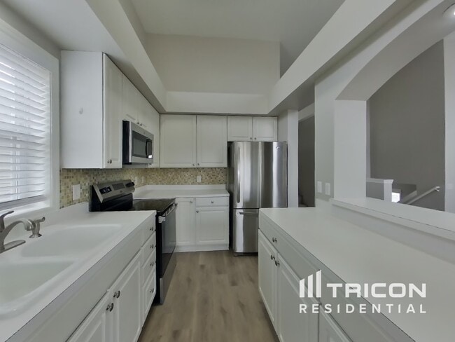 Building Photo - 9638 Zircon Ln N