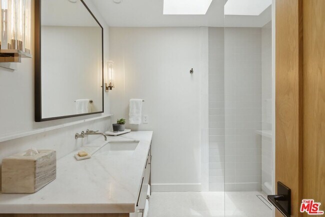 Building Photo - 6326 Trancas Canyon Rd