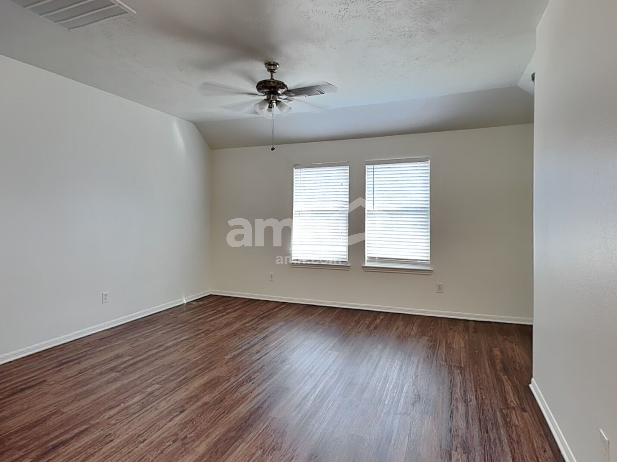 Building Photo - 3927 Dogwood Bough Ln